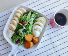 轻食吃了好多天体重不降怎么回事
