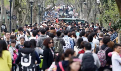 2023年4月23日补星期几的课